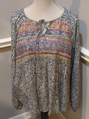 Savanna Jane Black & White Paisley Tunic with Multicolor Embroidered Yoke
